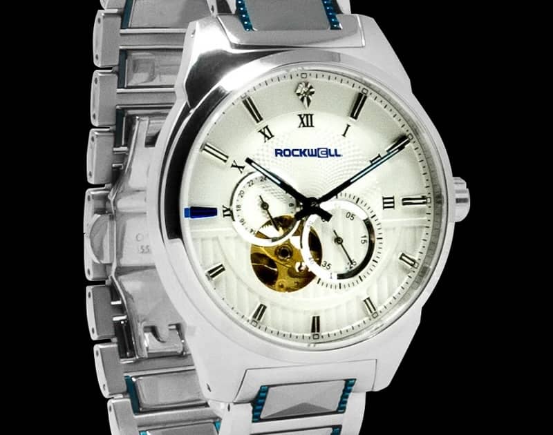 What Makes a Watch a Luxury Timepiece