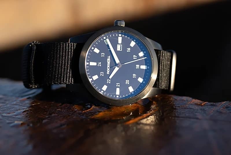 Wearing a Watch Still Matters in the Smartphone Era